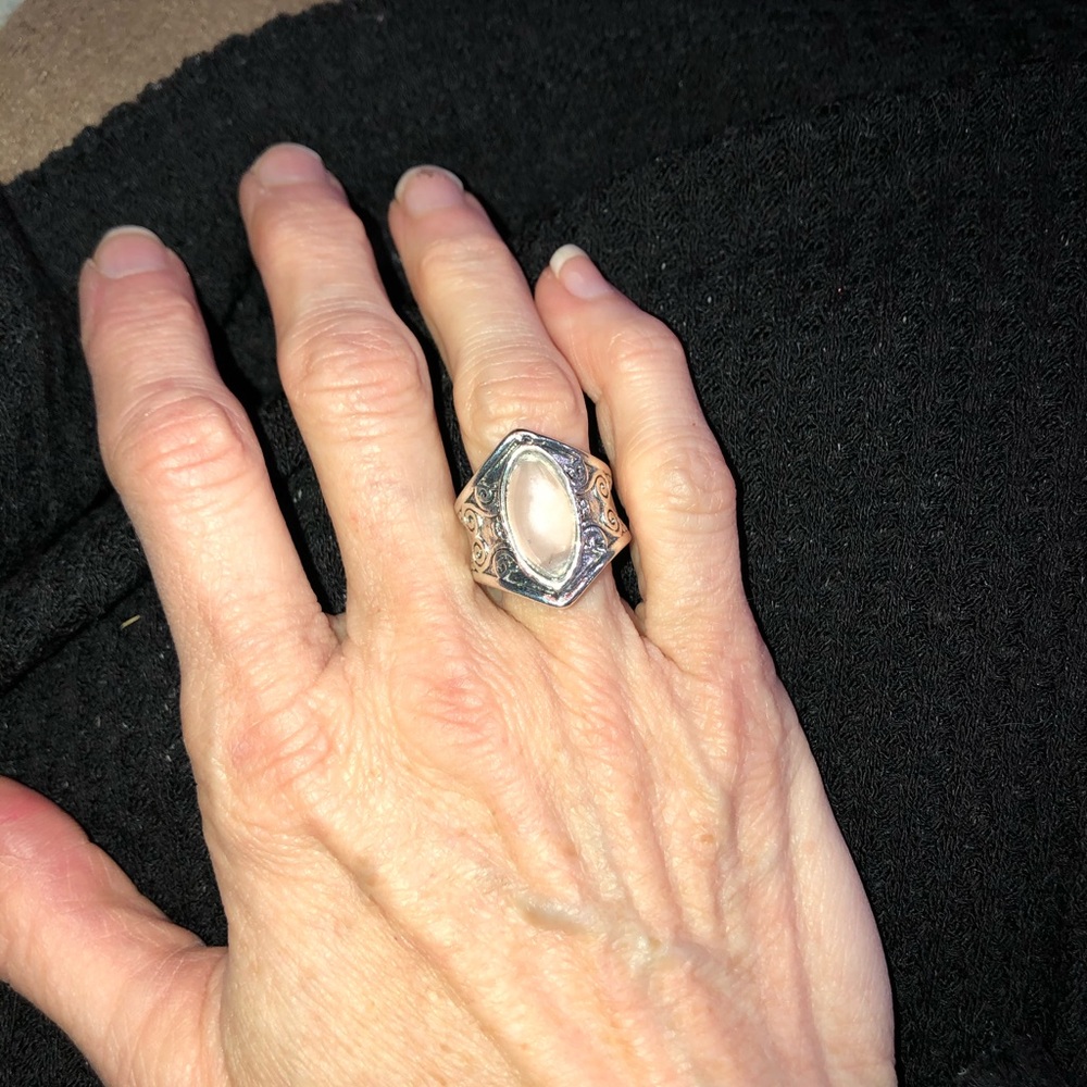 Silver moon ring size 6 beautiful